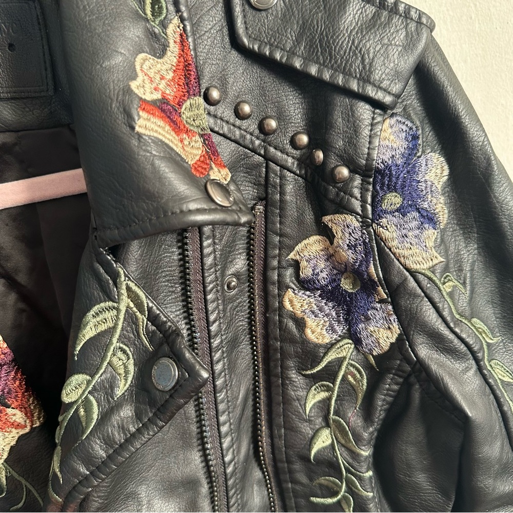 Blank NYC Black Embroidered Vegan Leather Moto Jacket - Picture 7 of 11